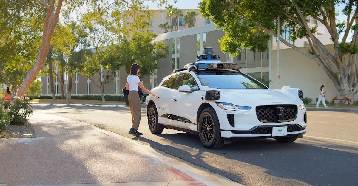 Waymo: el vehículo que se maneja solo gracias a la IA